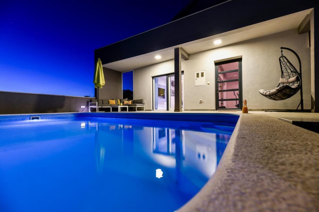 Luxurious Villa Natali Pridraga Exterior foto